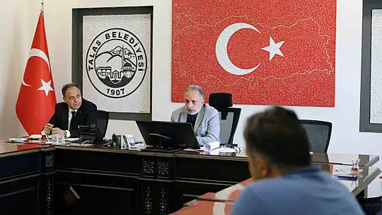 Talas'ta muhtarlarla hizmet zirvesi