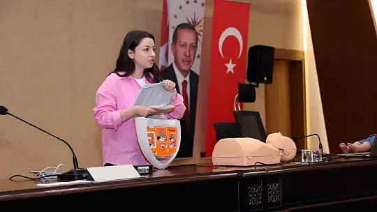 Talas'ta personele ilk yardım eğitimi