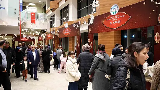 Talas'ta Ramazan coşkusu Hatice Kübra Tongar Söyleşisi ile sürdü