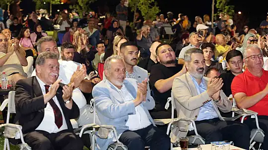 Talas'ta vefa parka, türküler meydana taştı