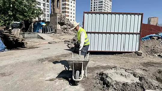 Tarihi Tasmakıran Cami'nde restorasyon başladı