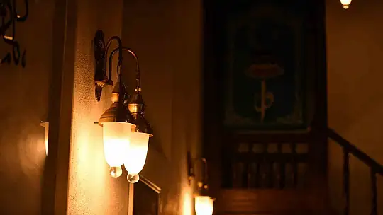 Tarihi Tasmakıran Camii'nde restorasyon sonrası ilk teravih heyecanı