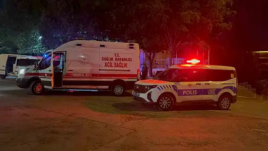 Tartıştığı şahsı caminin bahçesinde bıçakladı: 1 yaralı
