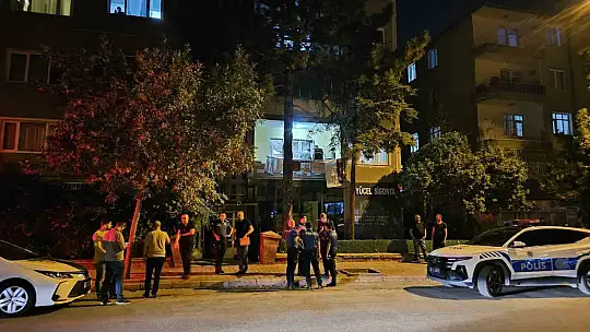 Tartıştığı üvey babasını bıçaklayarak ağır yaraladı