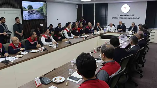 TBMM Milli Savunma Komisyonu Başkanı Akar: 'En büyük savunma ve güvenlik konusu herkesin tok ve rahat içinde olması'