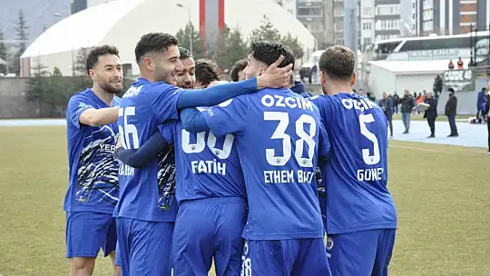 TFF 3. Lig: 2. Grup: Erciyes 38 FK: 3 - Kırşehirspor: 2