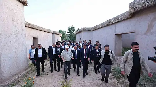 Ticaretin kanunlarının yazıldığı Kayseri'de düzenlenen 4. Yargı ve İş Dünyası Sempozyumu yoğun ilgi gördü