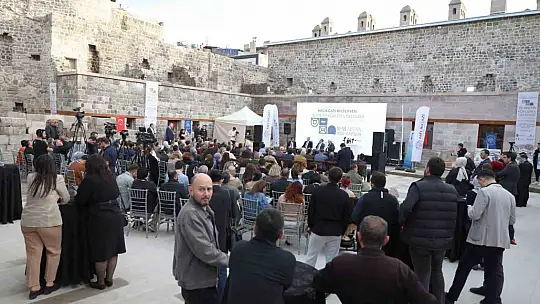 Ticaretin Kökleri ve Geleceği Vizyon Çalıştayı Gön Han'da başladı