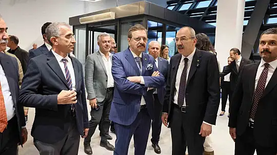 TOBB Başkanı Hisarcıklıoğlu, KAGUTİM ve Digiconnect Merkezlerini yerinde inceledi