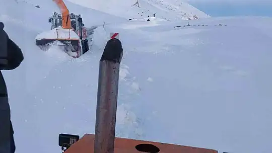 Tomarza-Arslantaş ve Tufanbeyli-Ayvat Yolu yeniden ulaşıma açıldı