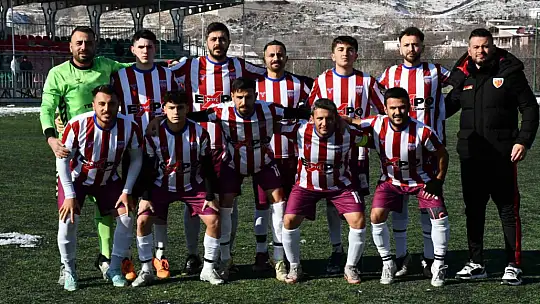 Tomarza Belediyespor deplasmandan mutlu döndü