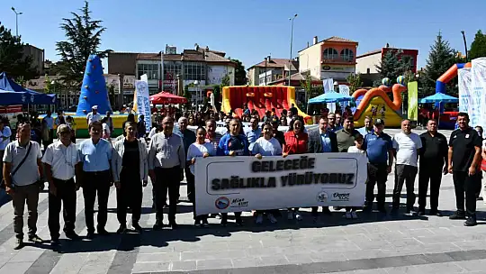 Tomarza'da 'Bağımlılıkla Mücadele Yürüyüşü' düzenlendi