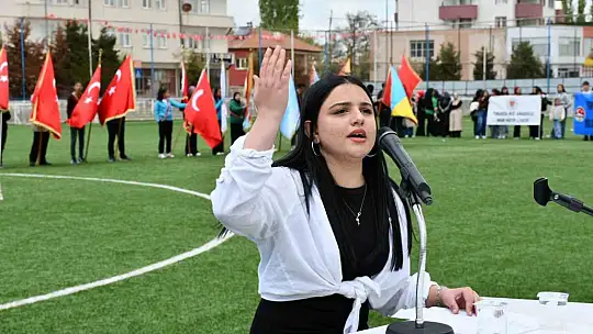 Tomarza'da 19 Mayıs coşkuyla kutlandı