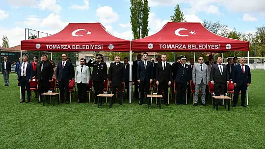 Tomarza'da 19 Mayıs coşkuyla kutlandı