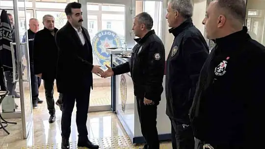 Tomarza'da güvenlik güçleriyle bayramlaşma ziyareti