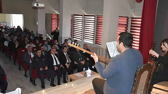 Tomarza'da İstiklâl Marşı'nın Kabulü'nün yıldönümü kutlandı