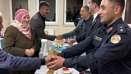 Tomarza'da şehir aileleri ve gaziler iftarda buluştu