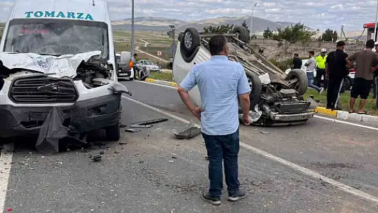 Tomarza'da trafik kazası: 1 yaralı