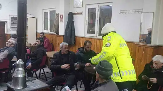 Tomarza'da vatandaşlar trafik ve dolandırıcılık konularında bilgilendirildi