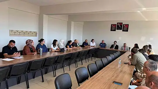 Tomarza'da yeni eğitim yılı öncesi okullarda hazırlık denetimi