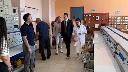 Tomarza'da yeni eğitim yılı öncesi okullarda hazırlık denetimi
