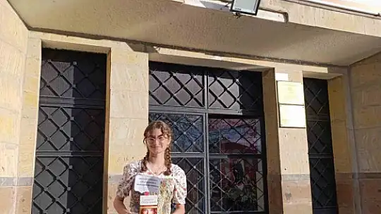 Tomarza Fen Lisesi'nde 'Dünya roman Kahramanları Günü' etkinliği