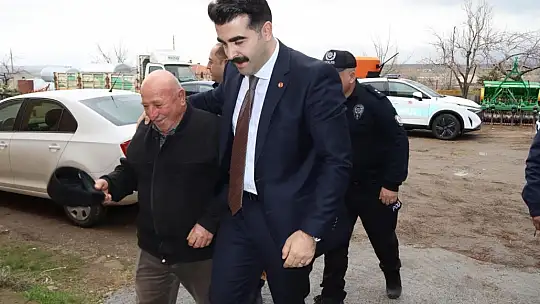 Tomarza Kaymakamı Eser'den Kıbrıs Gazisi Tektaş'a anlamlı ziyaret