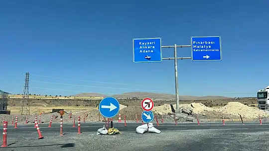 Tomarza-Malatya bağlantı yolunda çalışmalar devam ediyor