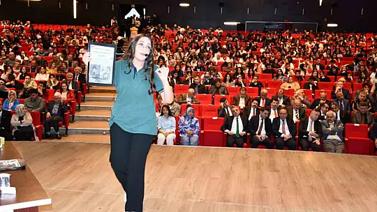 Tomarza Şehit Nazmi Kapucu Anadolu Lisesi il birincisi oldu