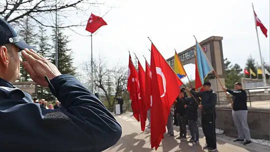 Tomarza ve Bünyan'da Şehitleri Anma Programı düzenlendi