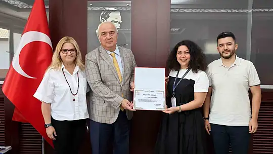 Toplum sağlığına katkı, Halk Sağlığı Haftası'nda ödüllendirildi
