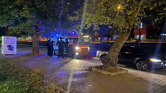Trafikte 'yan bakma' kavgasında kan aktı: 1 yaralı