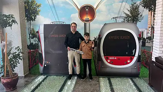 Tramvay tutkunu Miraç'ın hayali gerçek oldu