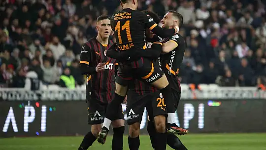Trendyol Süper Lig: Kayserispor: 0 - Alanyaspor: 0 (İlk yarı)