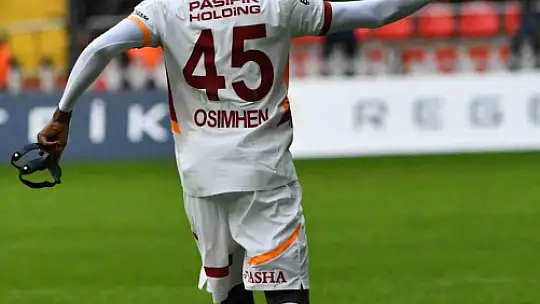 Trendyol Süper Lig: Kayserispor: 1 - Galatasaray: 1 (Maç devam ediyor)
