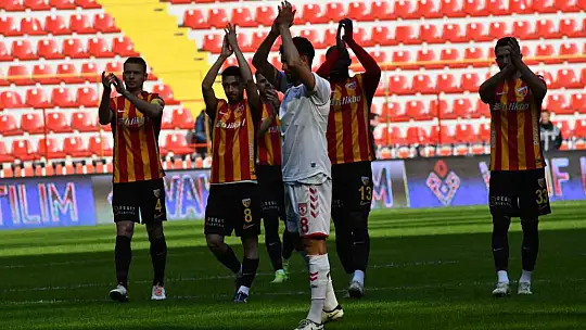Trendyol Süper Lig: Kayserispor: 0 - Samsunspor: 1 (Maç devam ediyor)