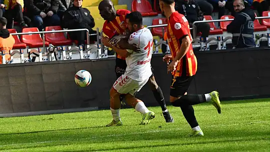 Trendyol Süper Lig: Kayserispor: 0 - Samsunspor: 1 (Maç sonucu)