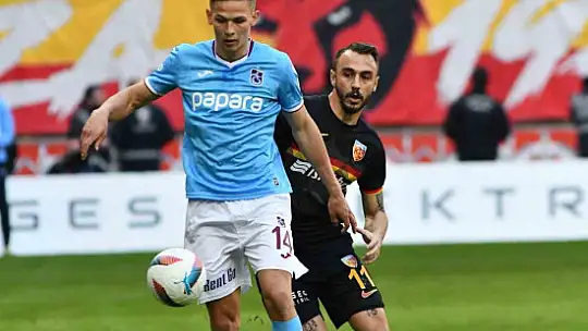 Trendyol Süper Lig: Kayserispor: 0 - Trabzonspor: 0 (İlk yarı)