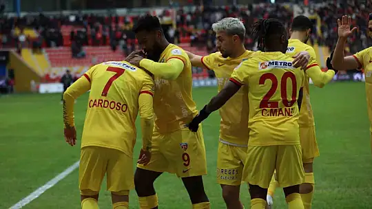 Trendyol Süper Lig: Kayserispor: 2 - Konyaspor: 1 (İlk yarı)