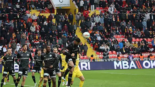 Trendyol Süper Lig: Kayserispor: 3 - Konyaspor: 2 (Maç sonucu)