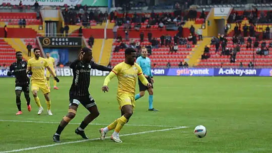 Trendyol Süper Lig: Kayserispor: 3 - Konyaspor: 2 (Maç sonucu)