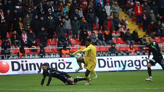 Trendyol Süper Lig: Kayserispor: 3 - Konyaspor: 2 (Maç sonucu)