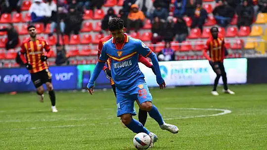 Trendyol Süper Lig: Kayserispor: 1 - Göztepe: 0 (İlk yarı)