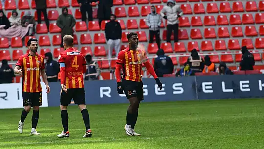Trendyol Süper Lig: Kayserispor: 1 - Göztepe: 0 (İlk yarı)