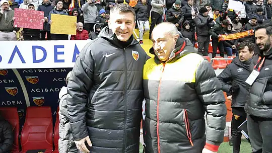 Trendyol Süper Lig: Kayserispor: 1 - Göztepe: 0 (İlk yarı)