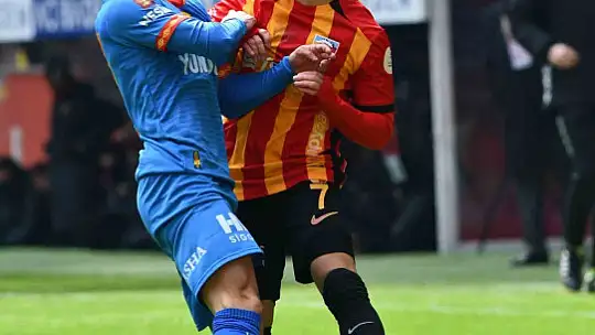 Trendyol Süper Lig: Kayserispor: 1 - Göztepe: 0 (İlk yarı)