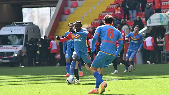 Trendyol Süper Lig: Kayserispor: 1 - Göztepe: 0 (Maç sonucu)