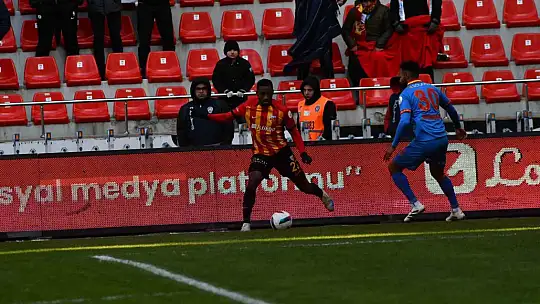 Trendyol Süper Lig: Kayserispor: 1 - Göztepe: 0 (Maç sonucu)