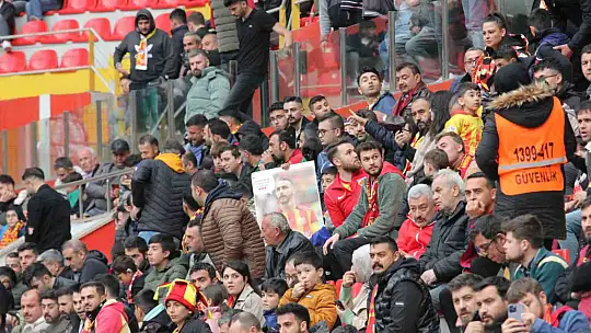Trendyol Süper Lig: Kayserispor: 0 - Çaykur Rizespor: 0 (Maç devam ediyor)