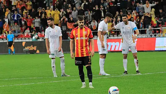 Trendyol Süper Lig: Kayserispor: 3 - Antalyaspor: 1 (Maç sonucu)